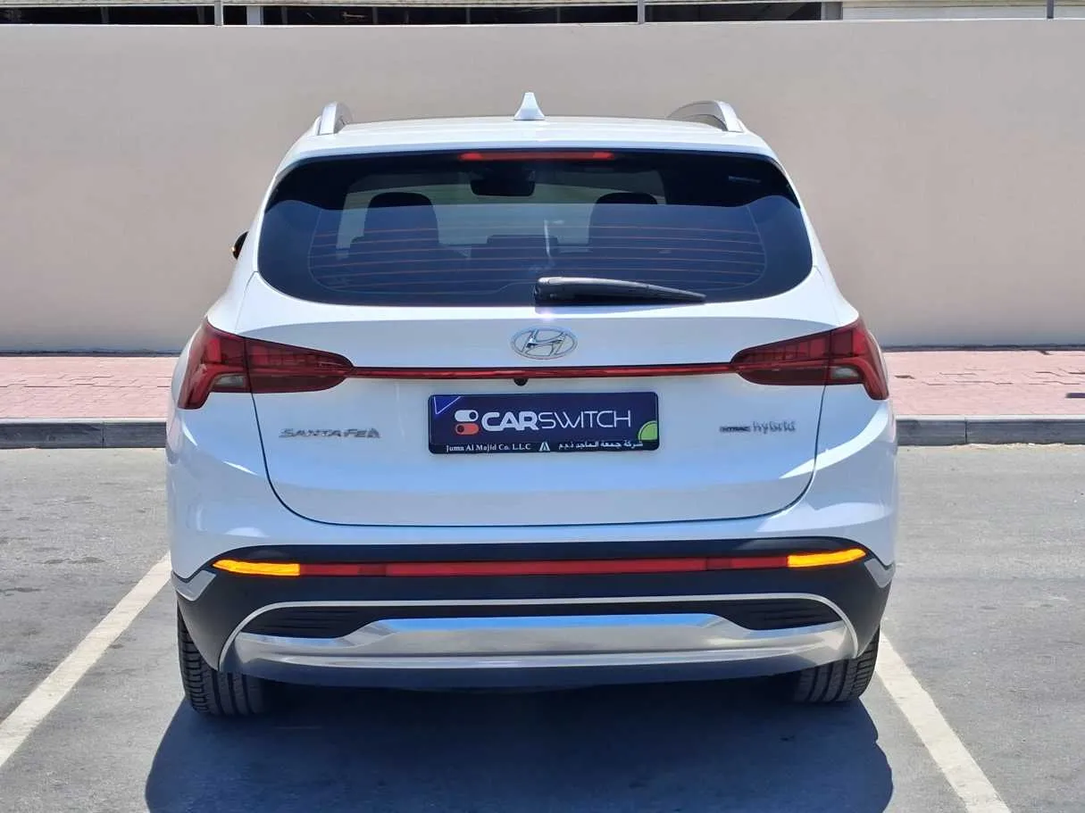 Car image 6