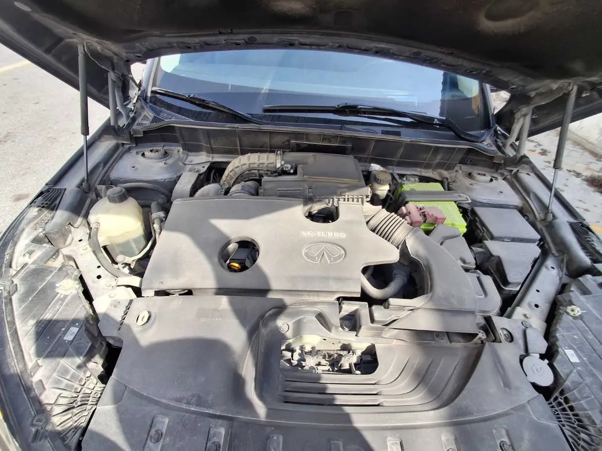 Car image 20