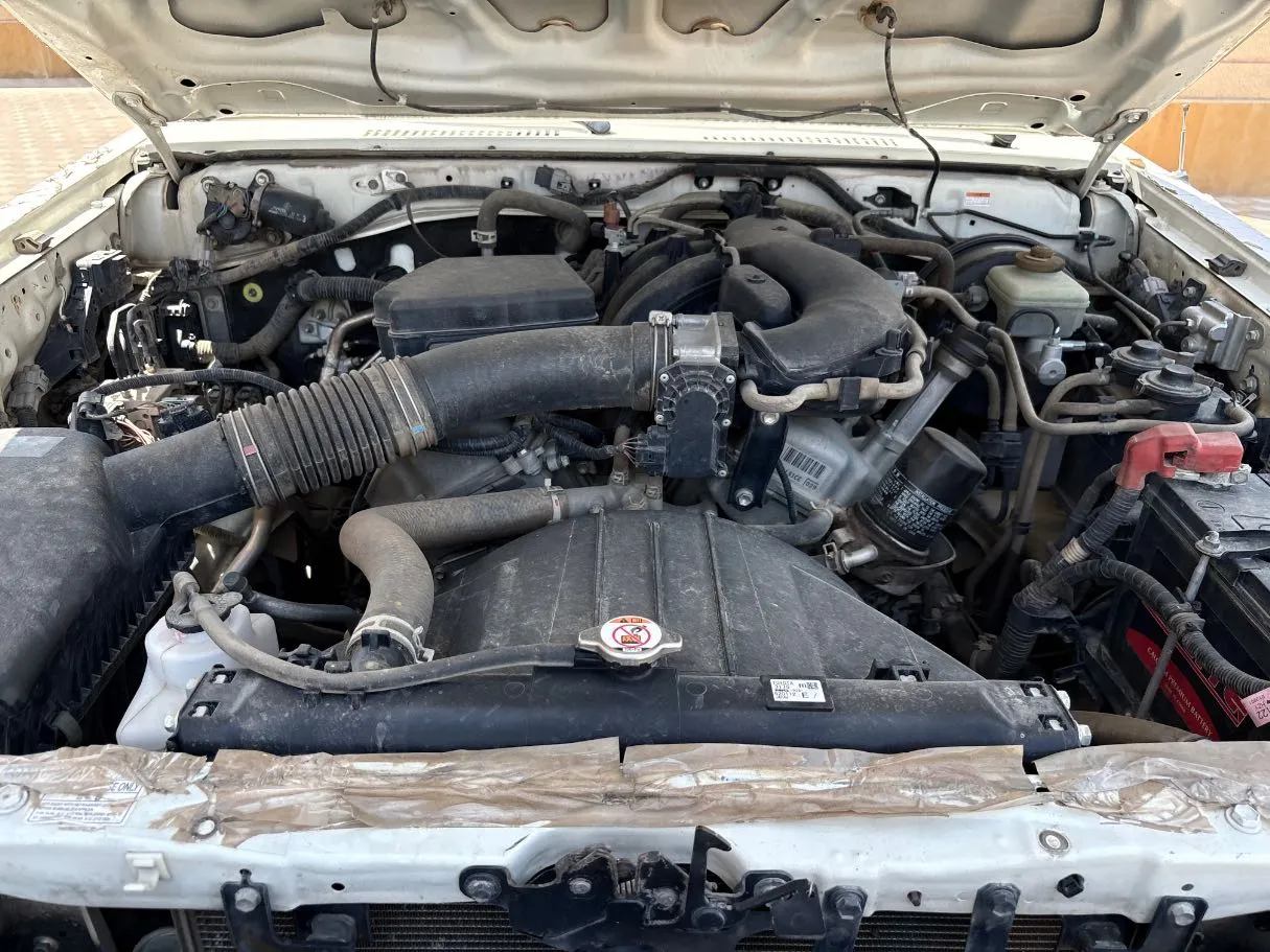 Car image 25