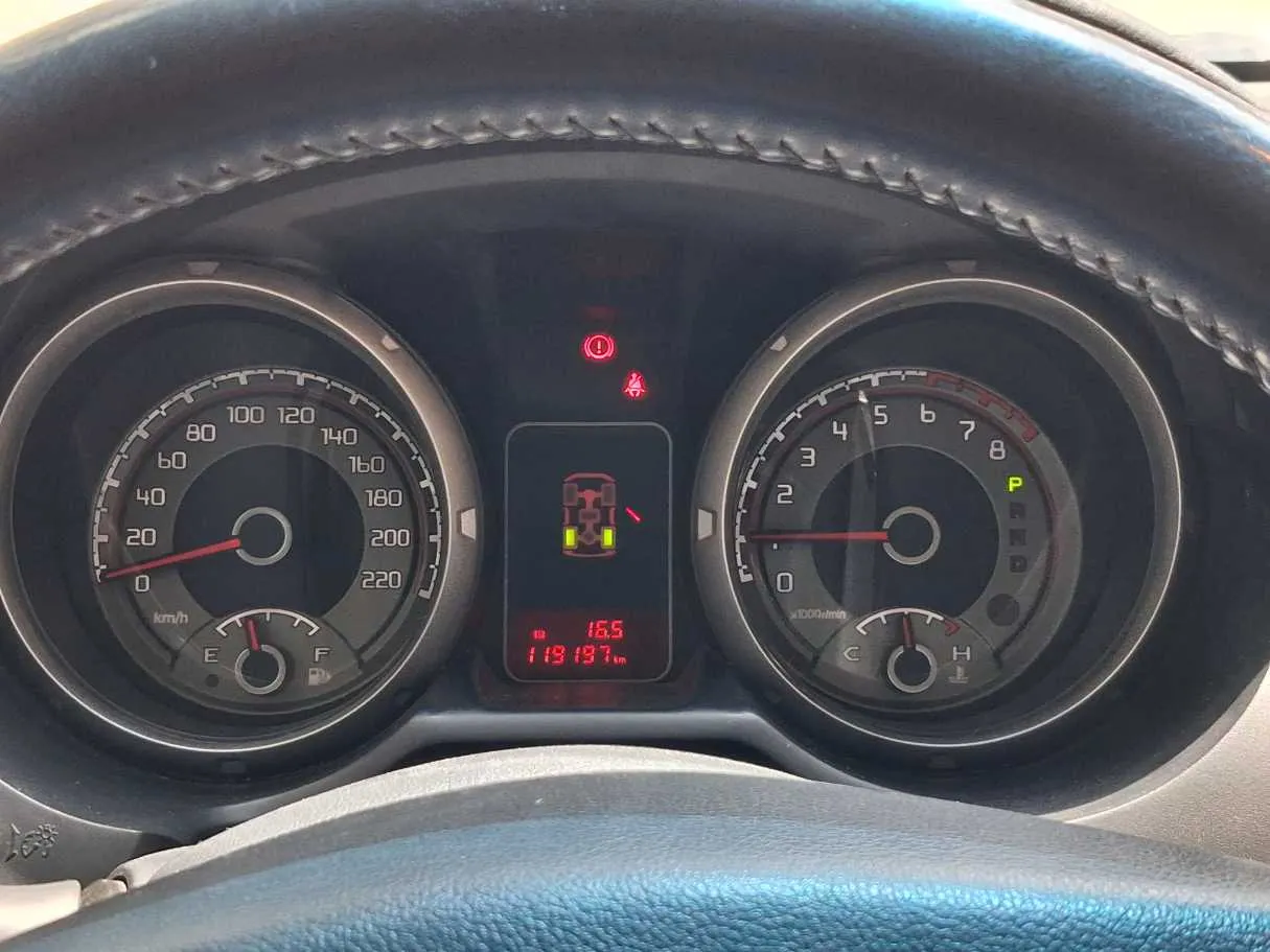 Car image 20