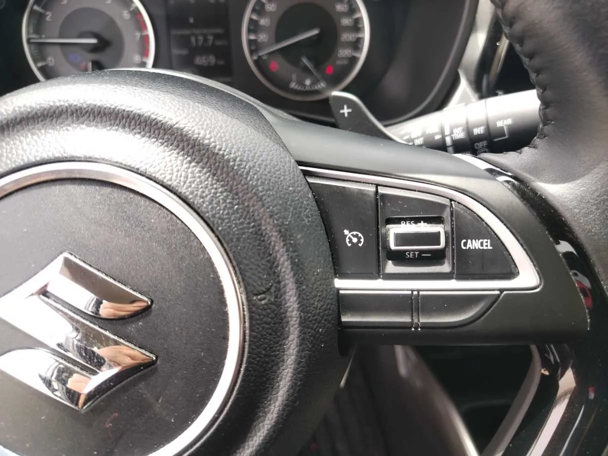Car image 39