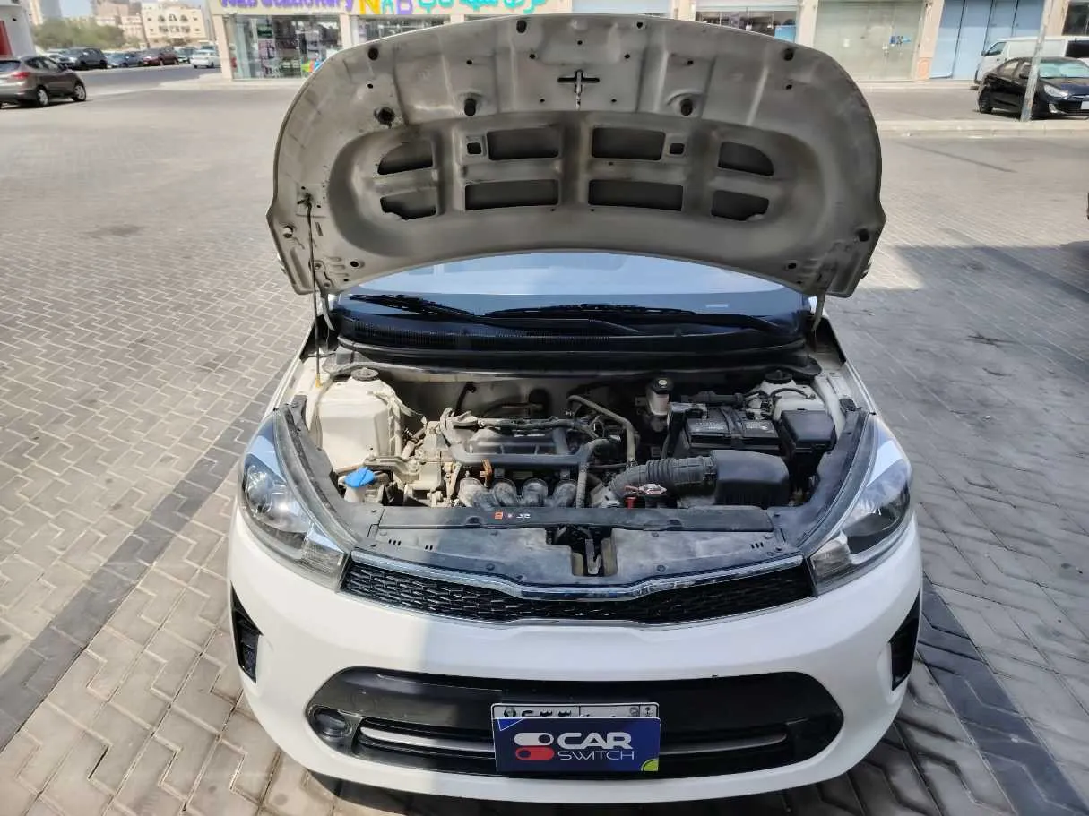 Car image 40