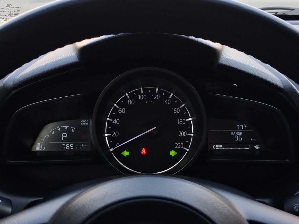 Car image 20