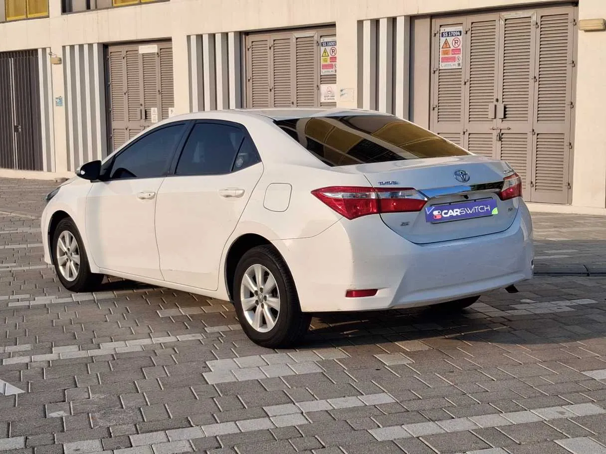 Car image 7