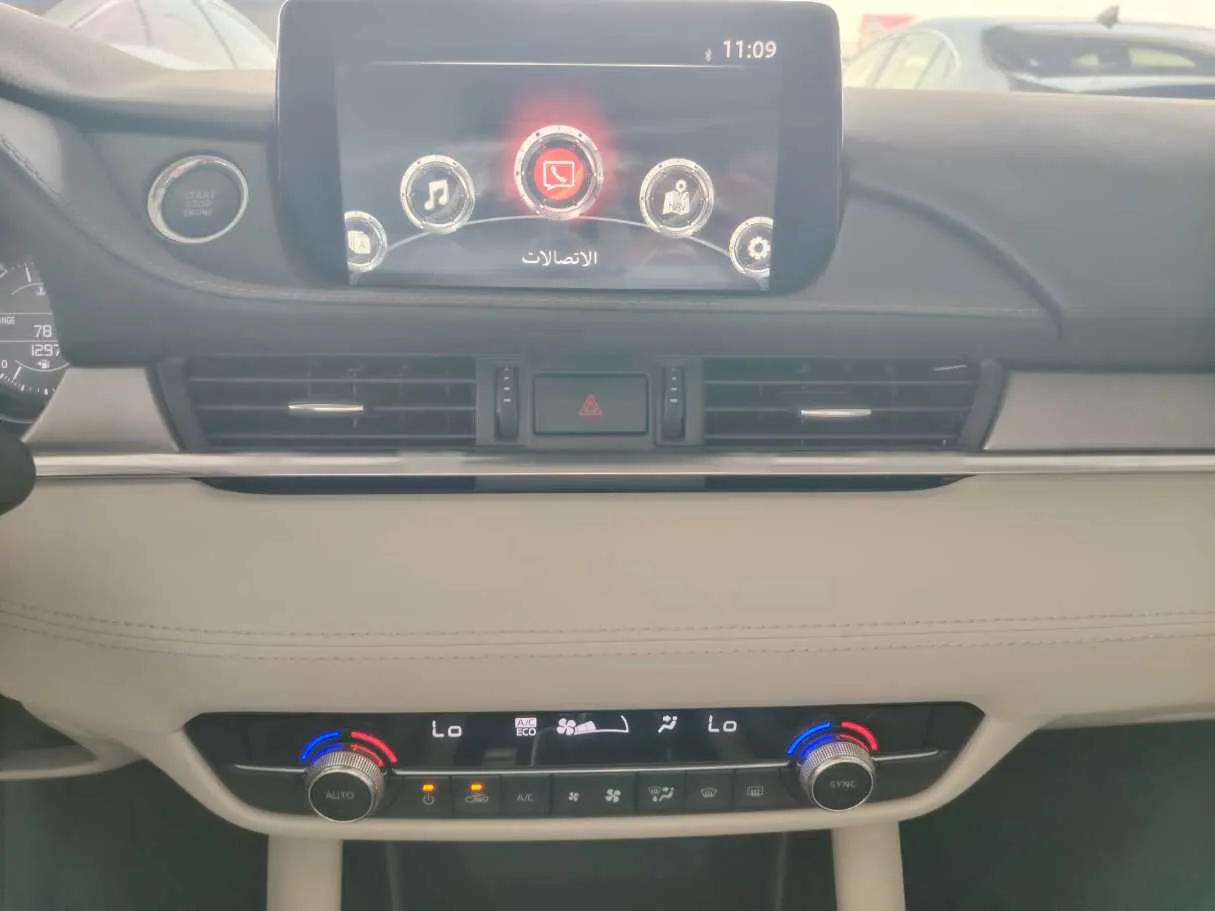 Car image 22