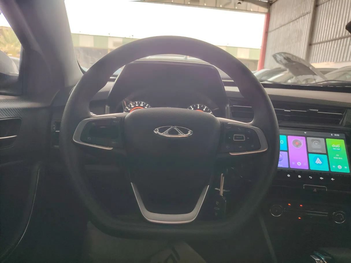 Car image 22