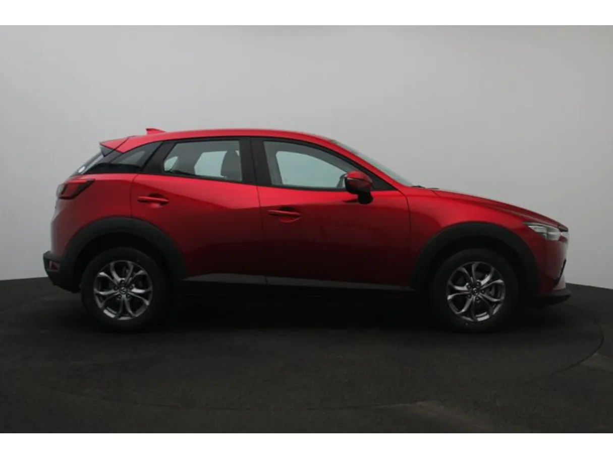 Car image 13