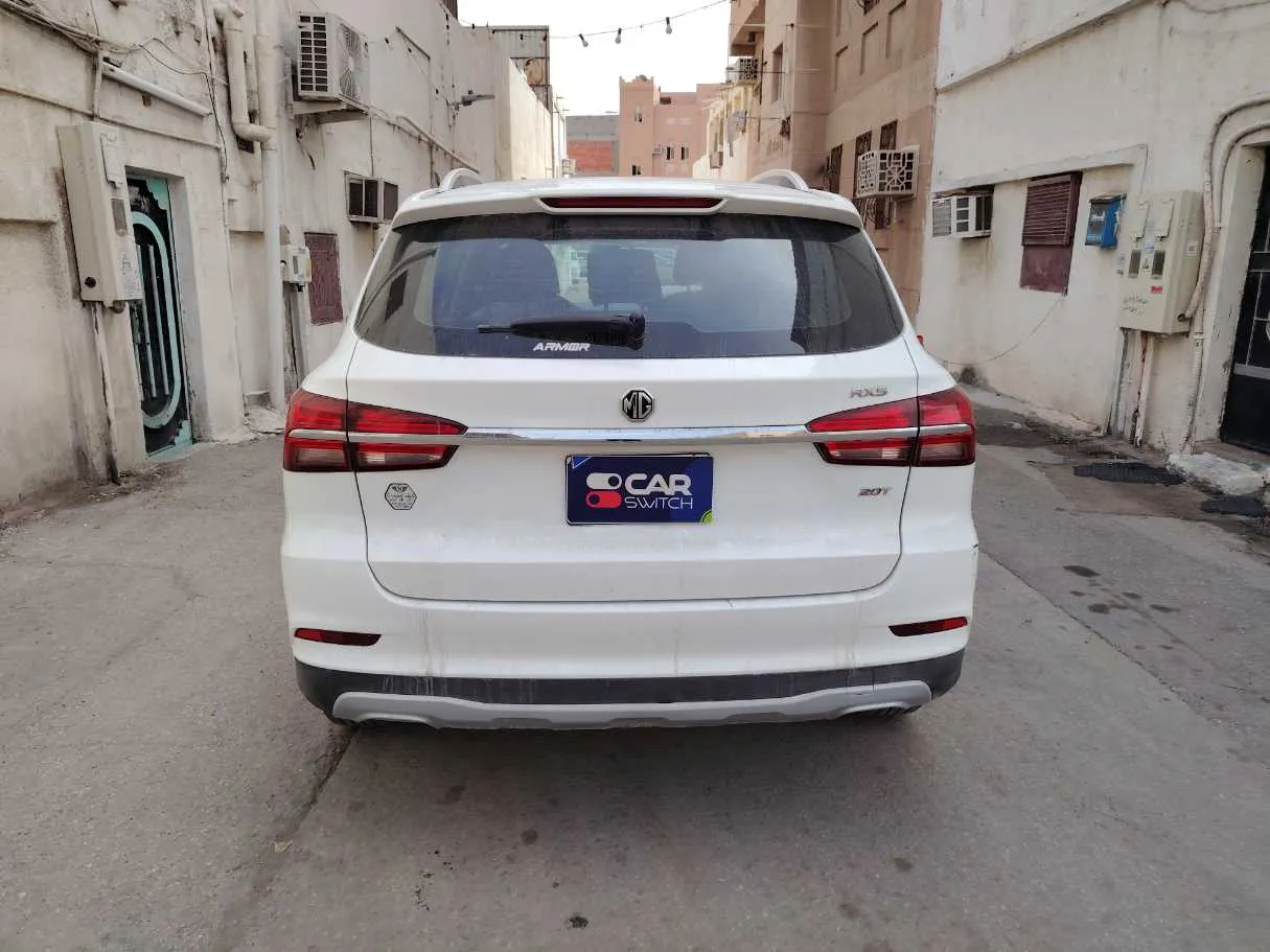Car image 21