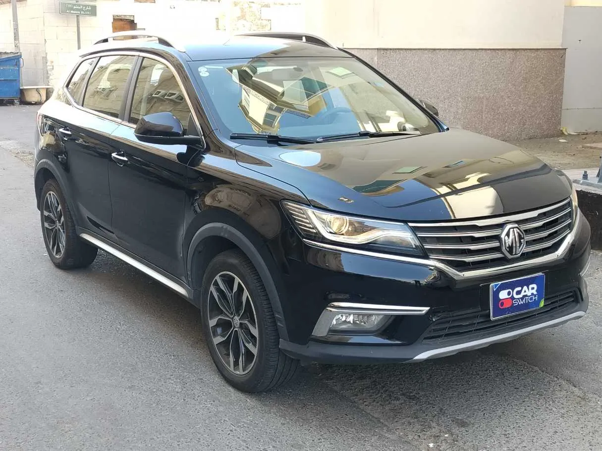 Car image 3