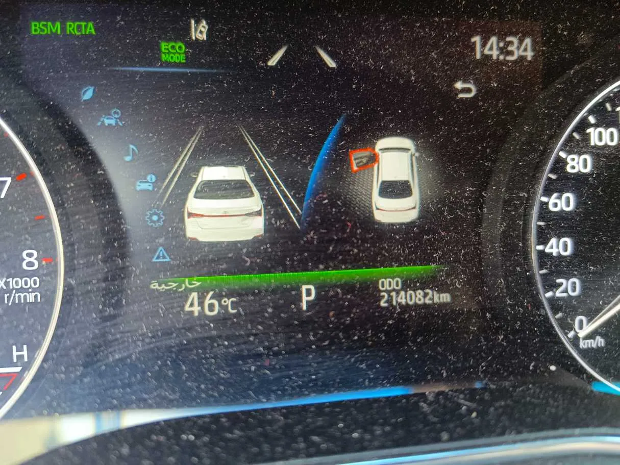 Car image 27