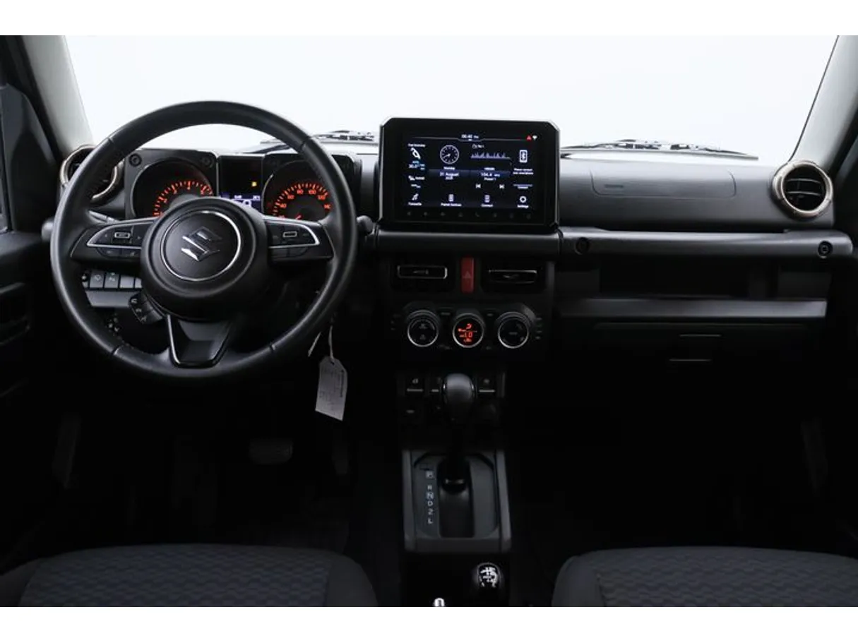 Car image 14