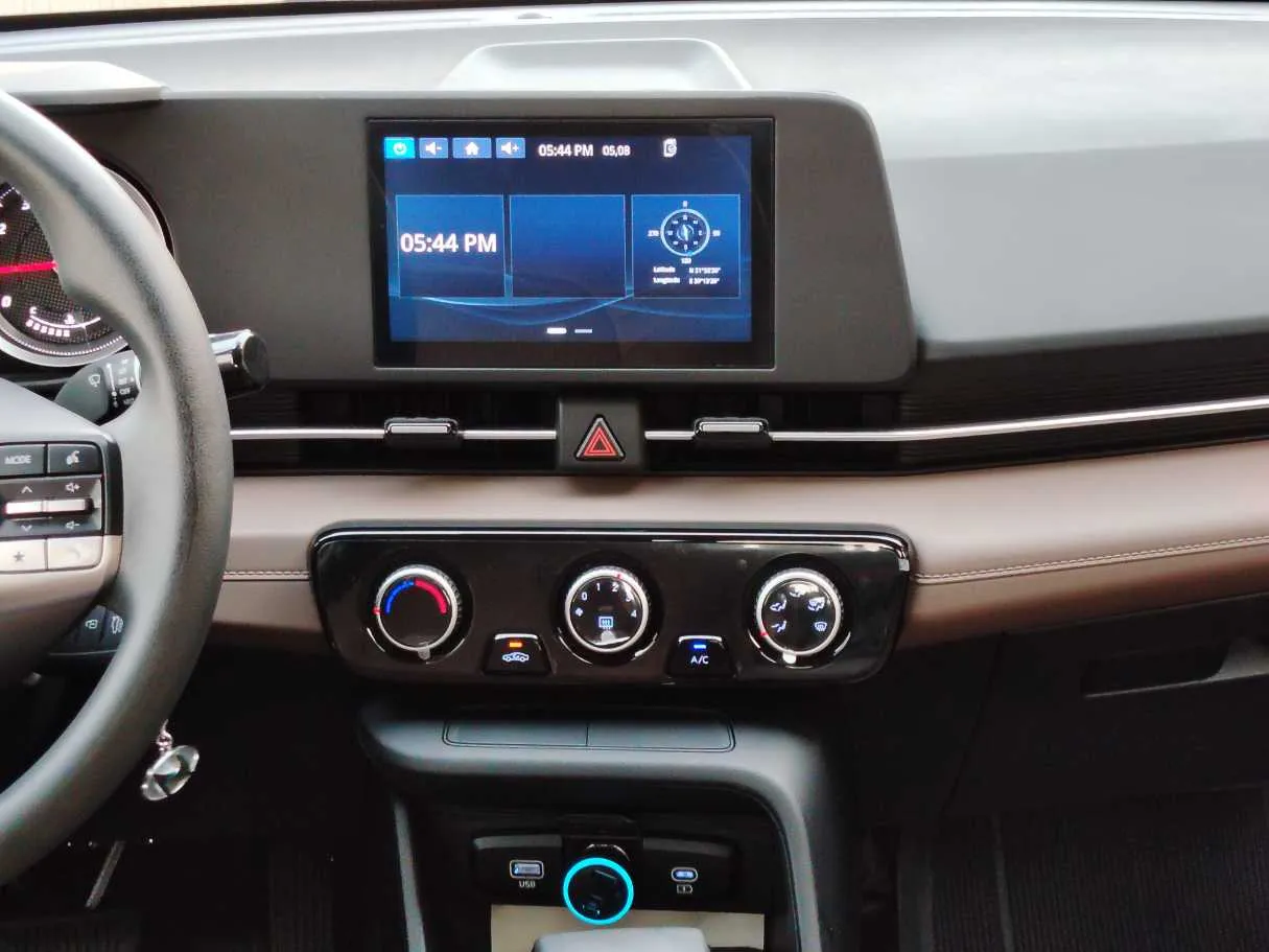 Car image 20