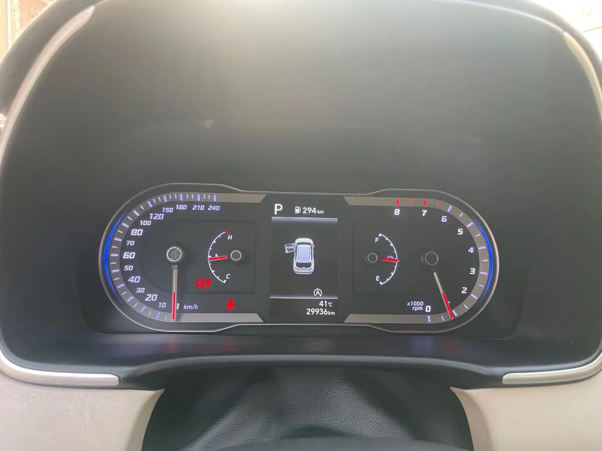 Car image 21