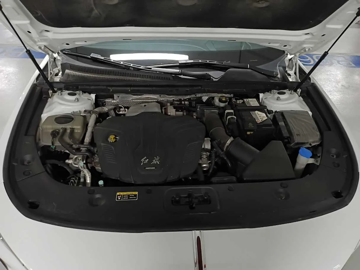 Car image 27
