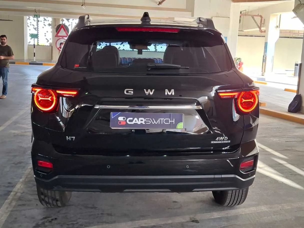 Car image 6