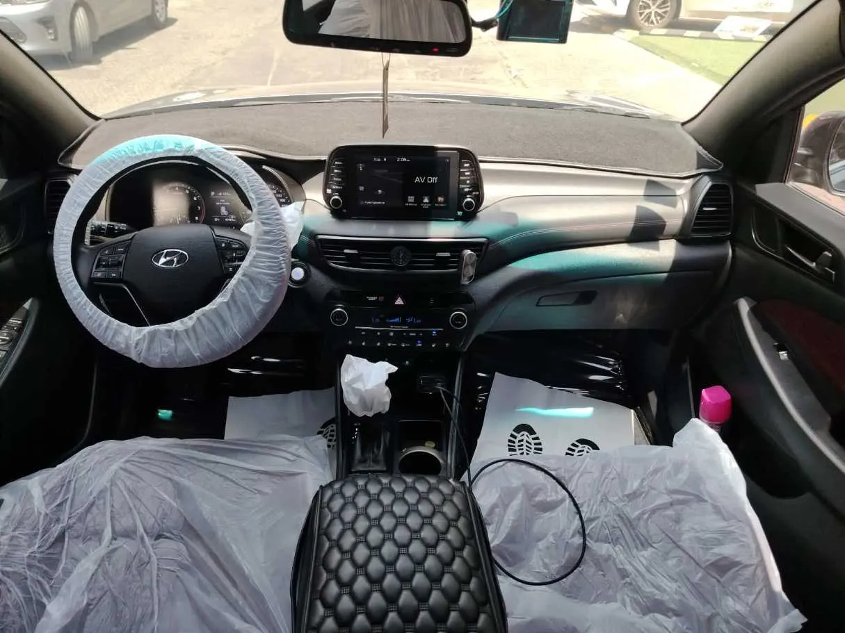 Car image 22