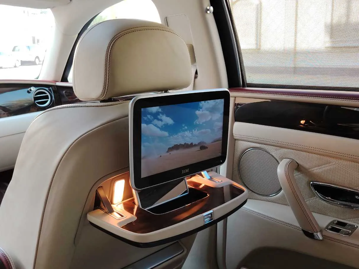 Car image 39