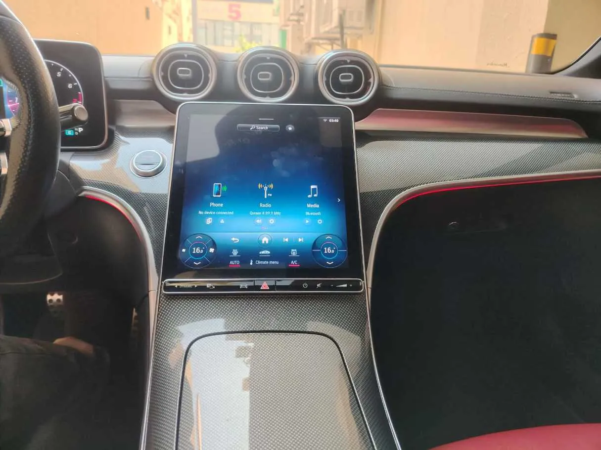 Car image 23
