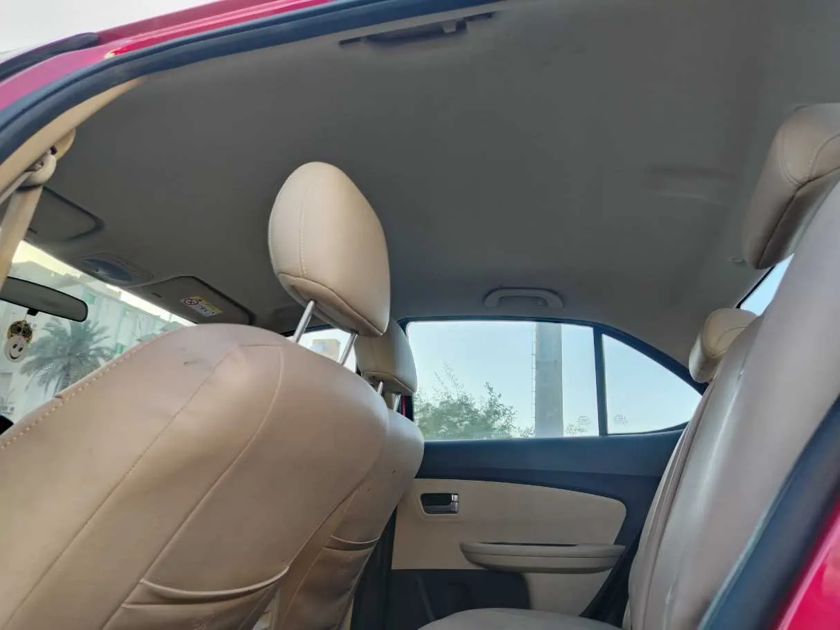Car image 20