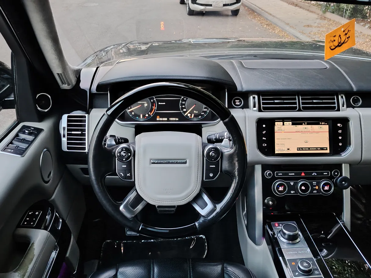 Car image 28