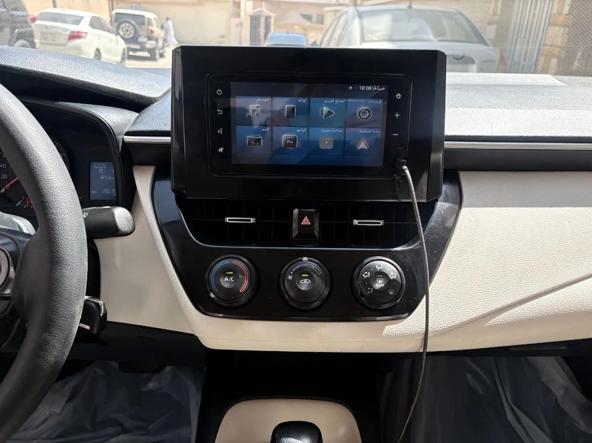 Car image 20