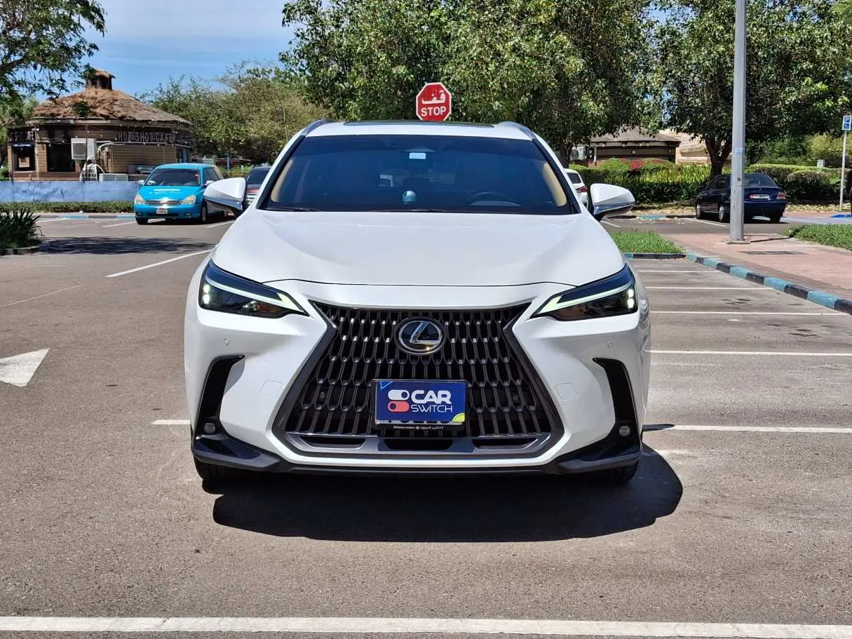 Car image 2