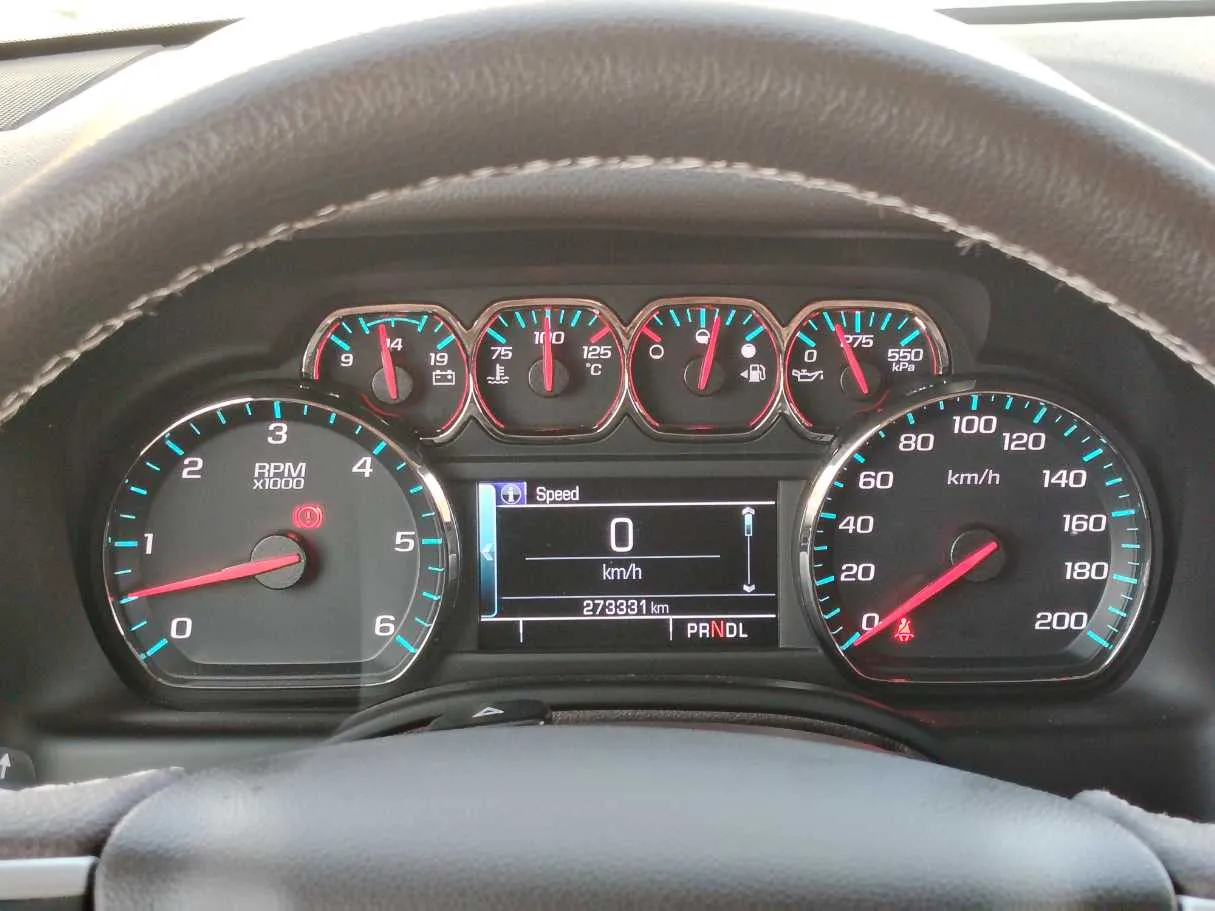 Car image 25