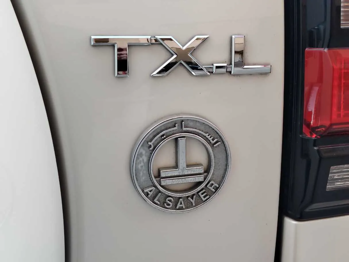 Car image 34