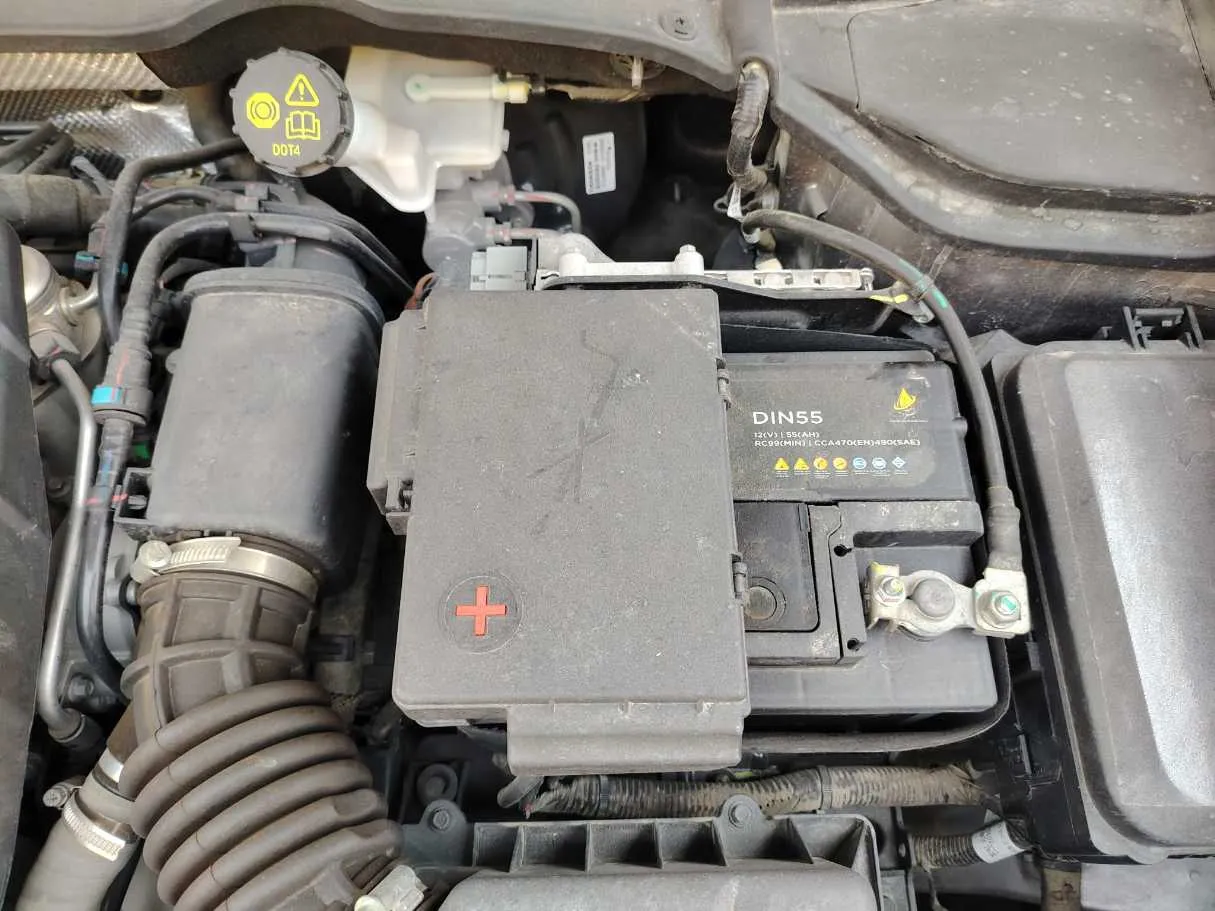 Car image 46