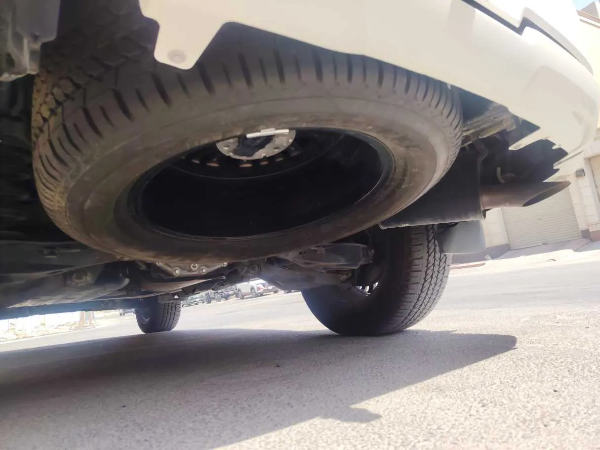 Car image 31