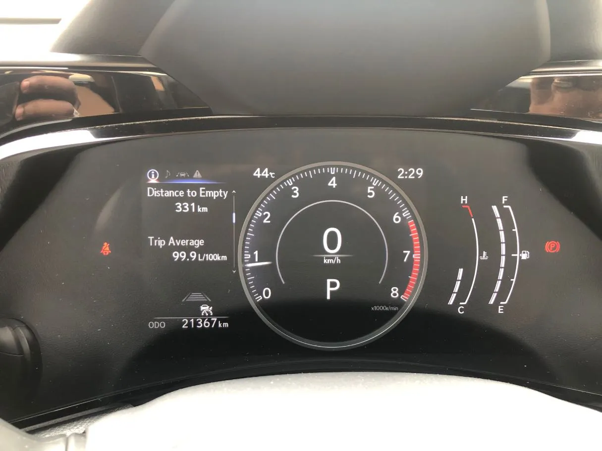 Car image 17