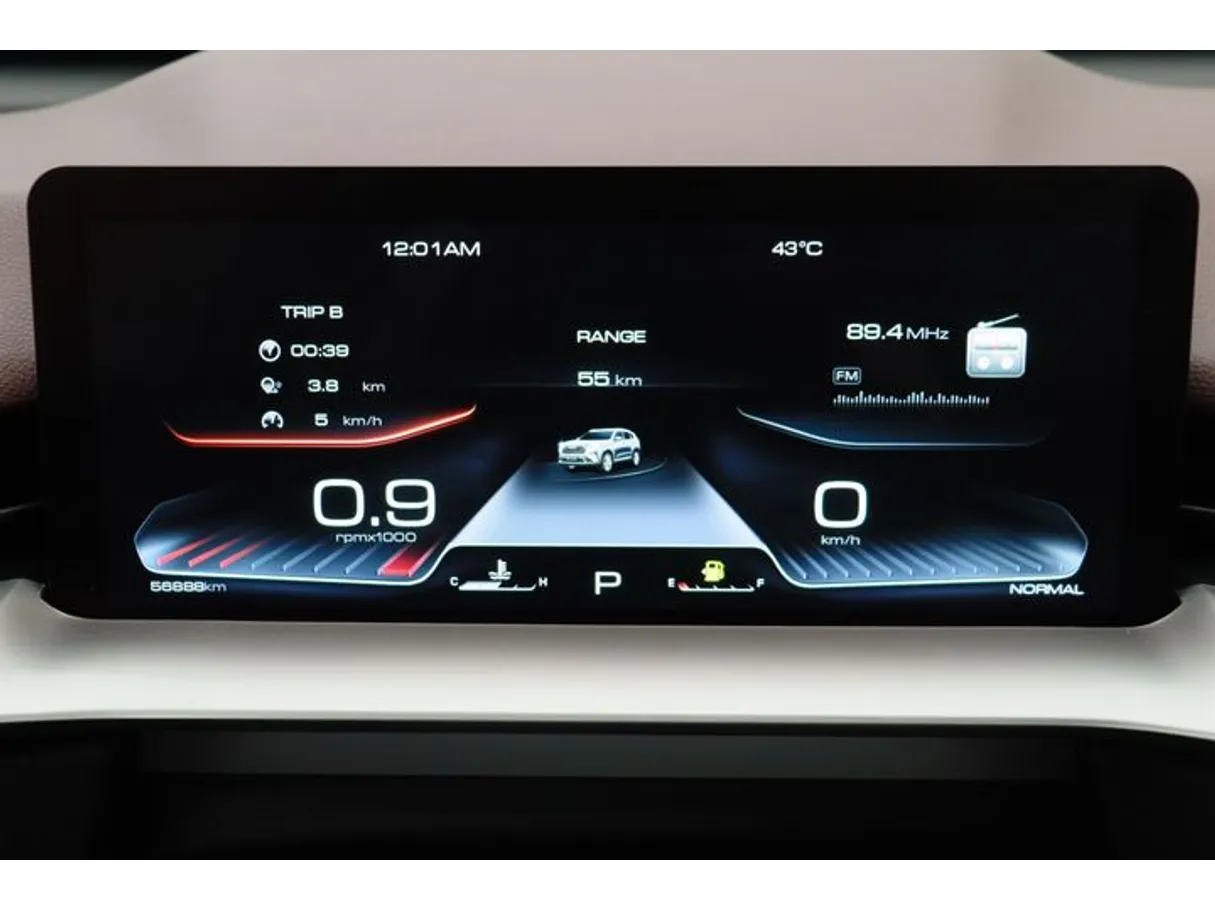 Car image 6