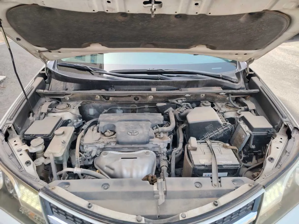 Car image 36