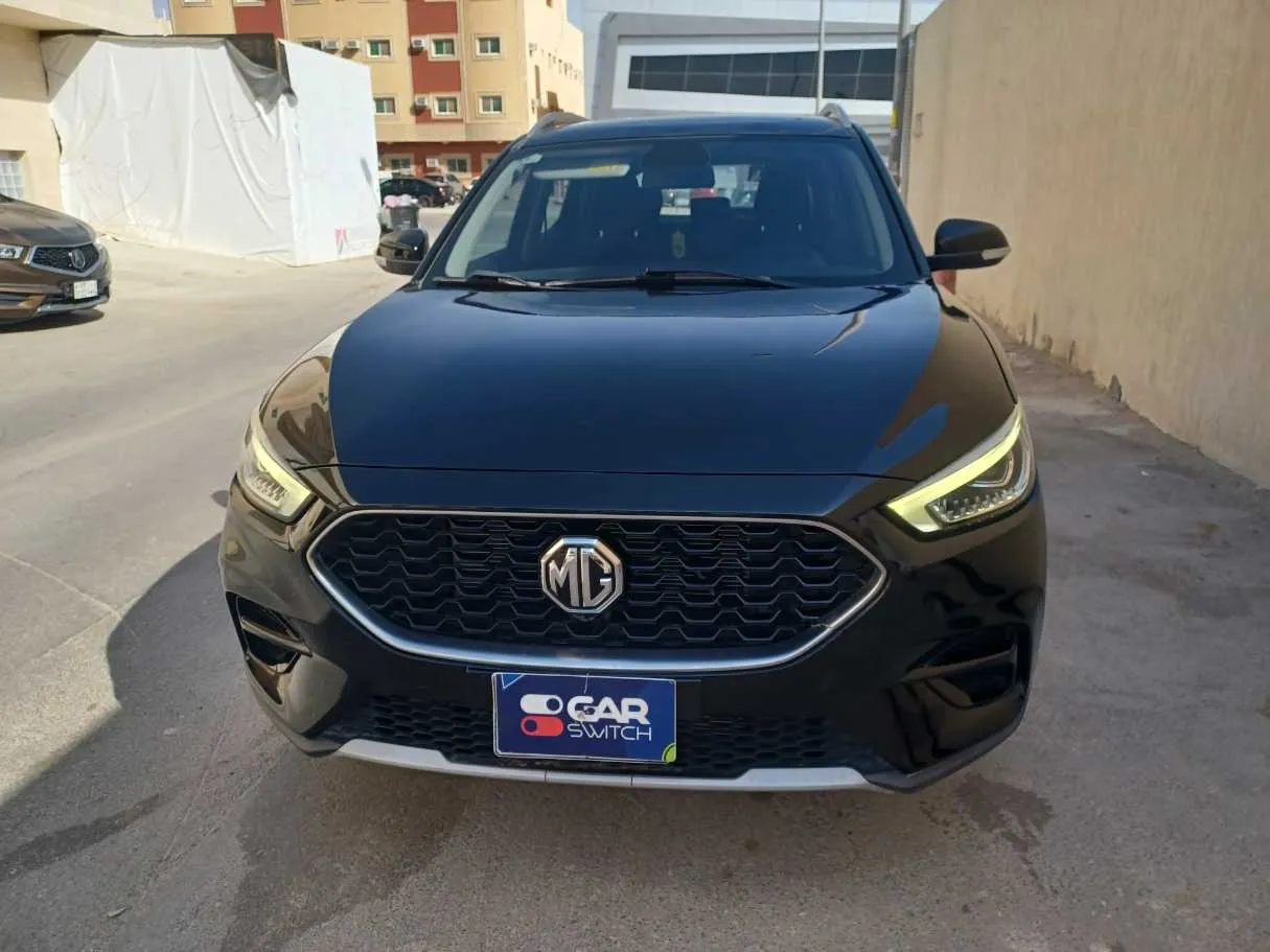 Car image 2