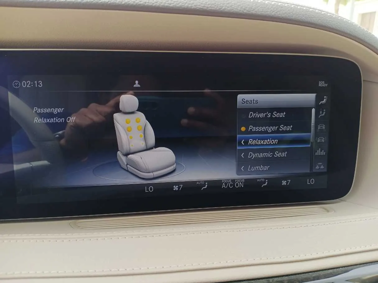 Car image 25