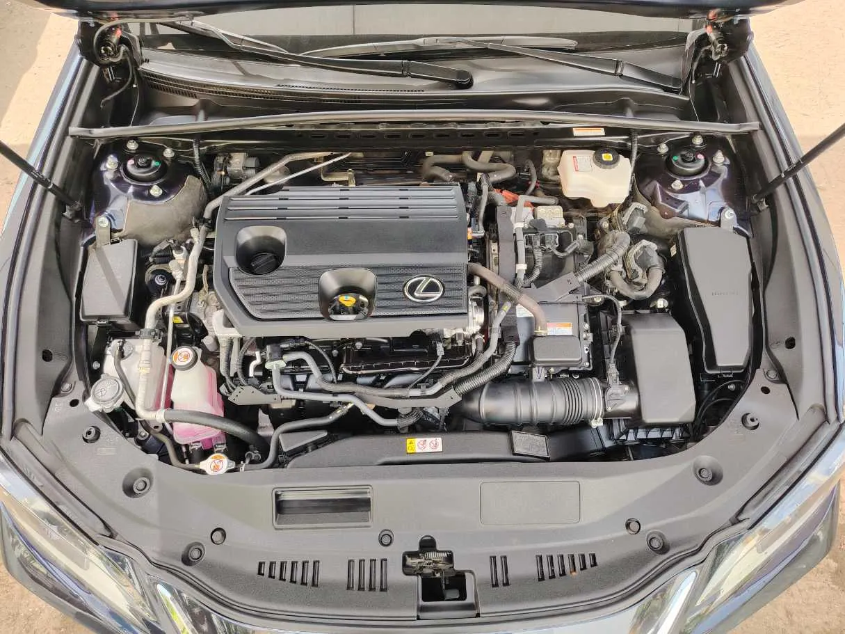 Car image 37