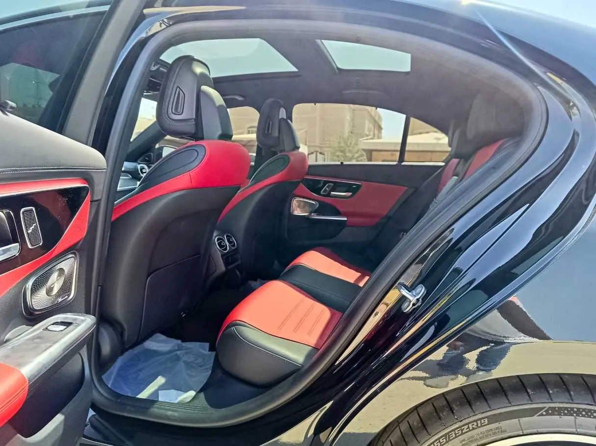 Car image 21