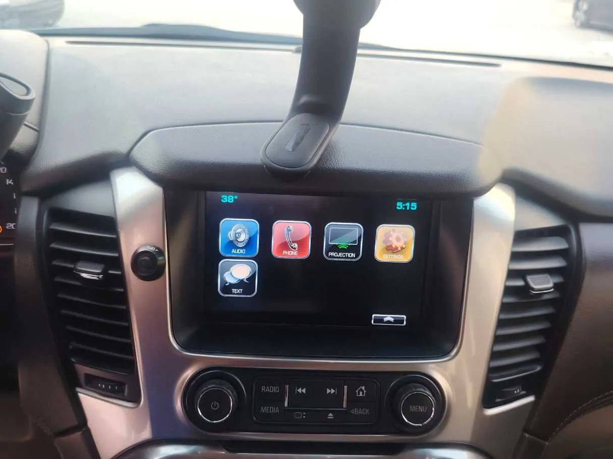 Car image 19