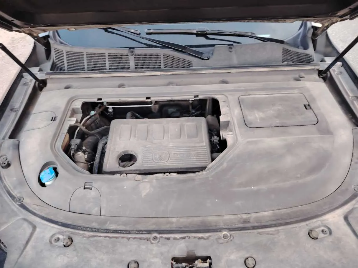 Car image 38