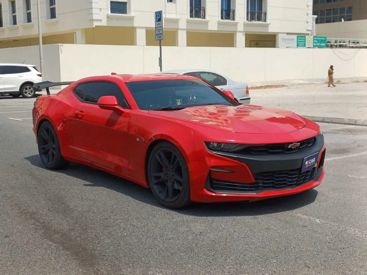 Car image 3