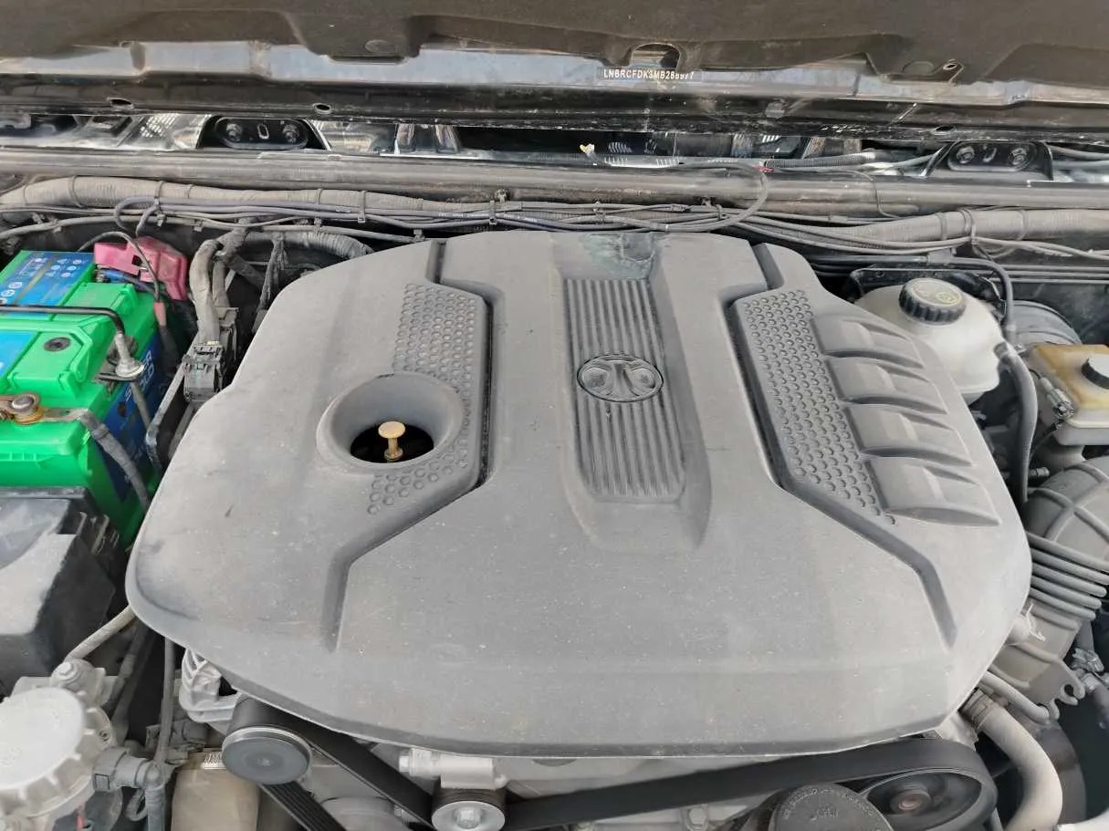 Car image 46