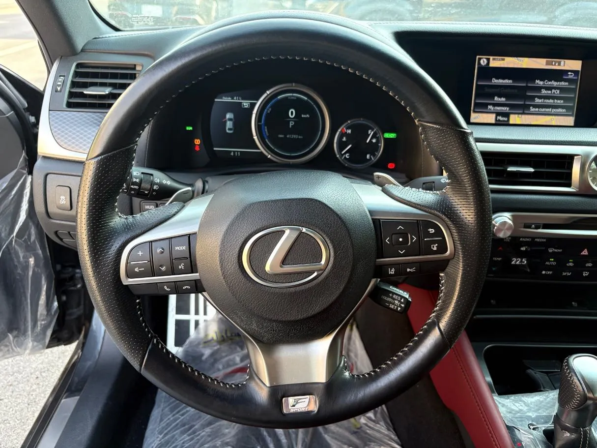Car image 22