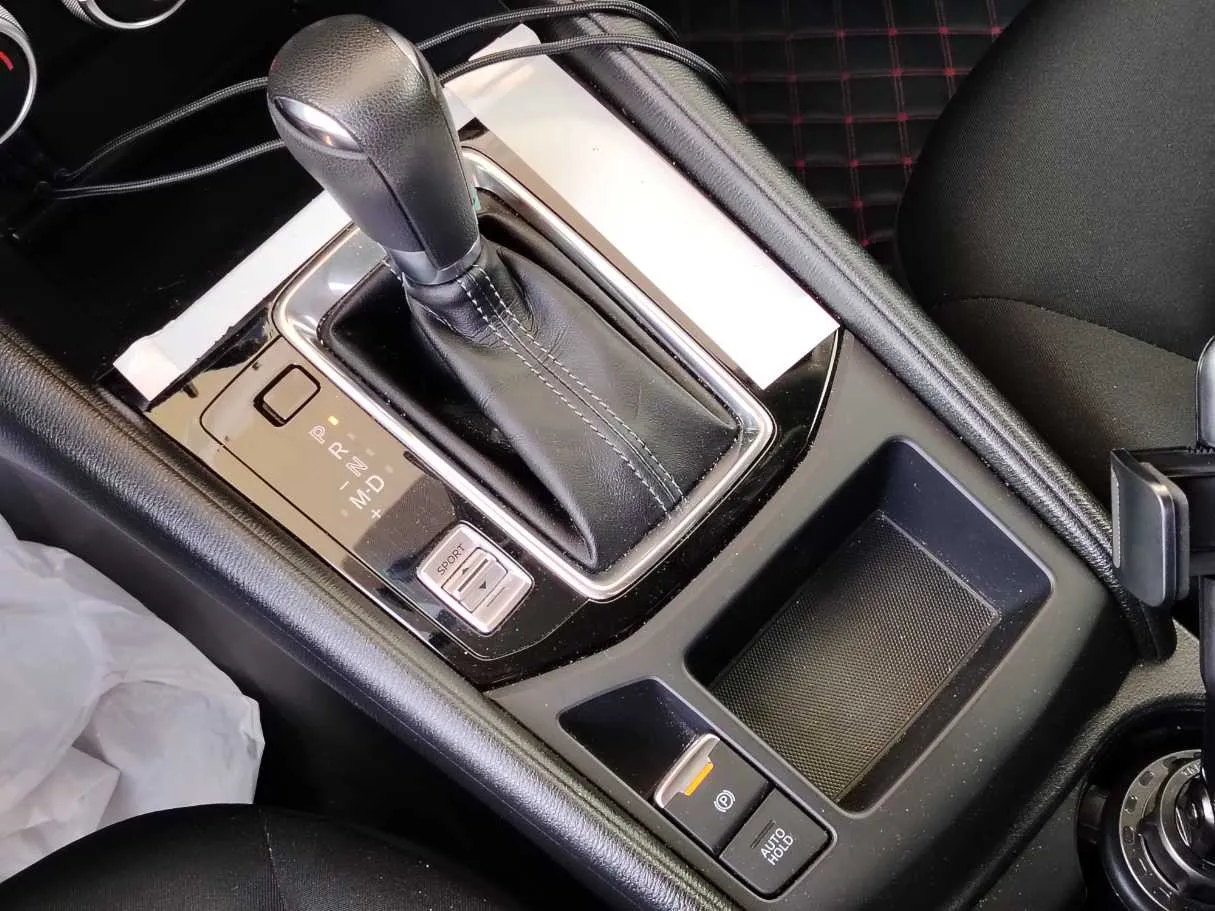 Car image 22
