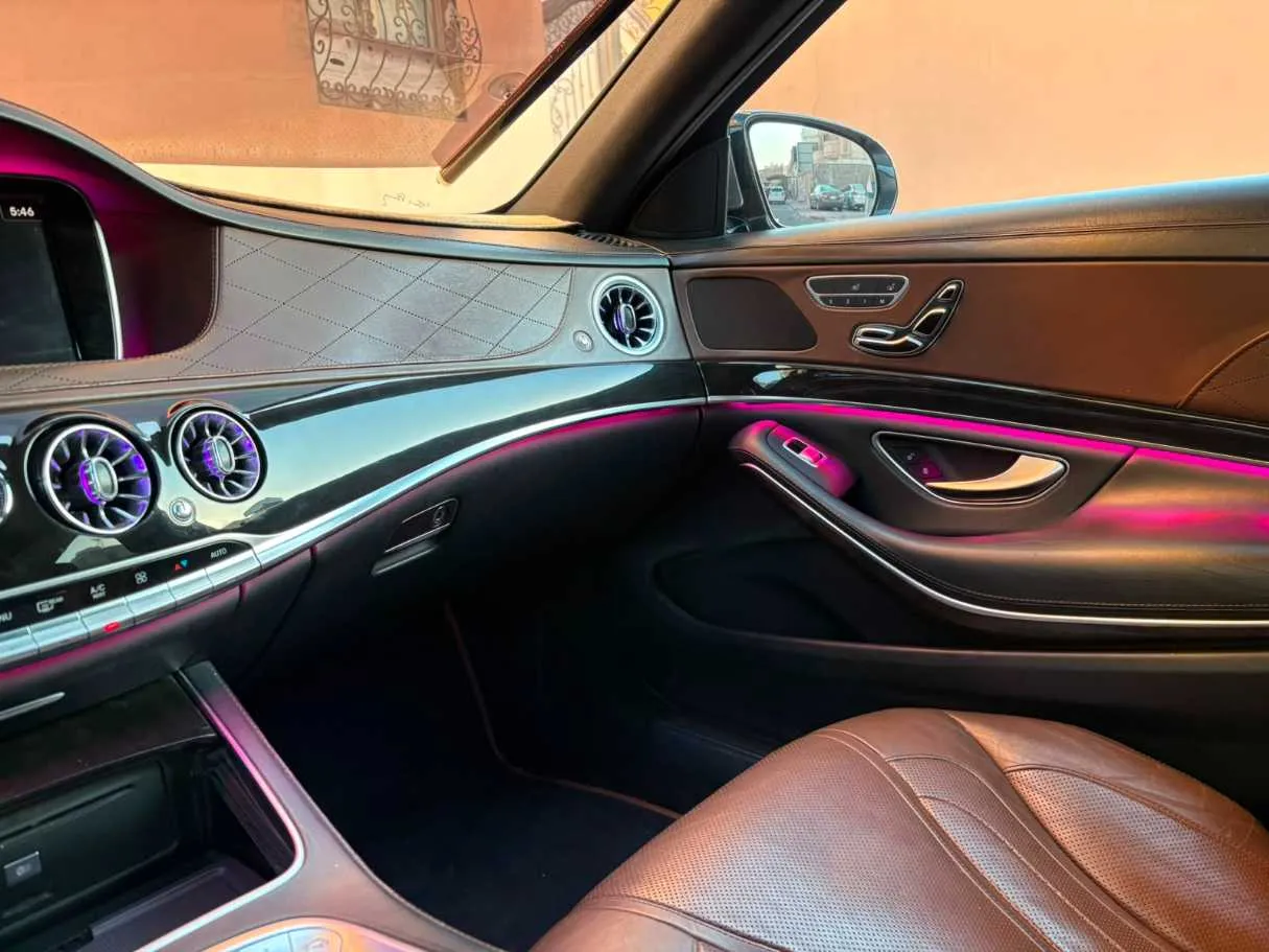 Car image 43