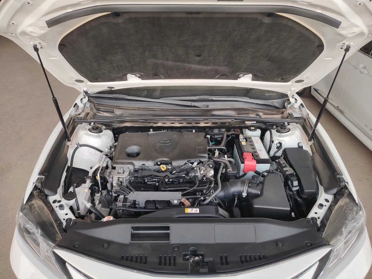 Car image 29