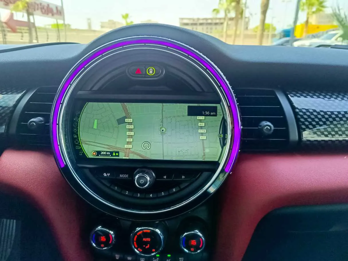 Car image 22
