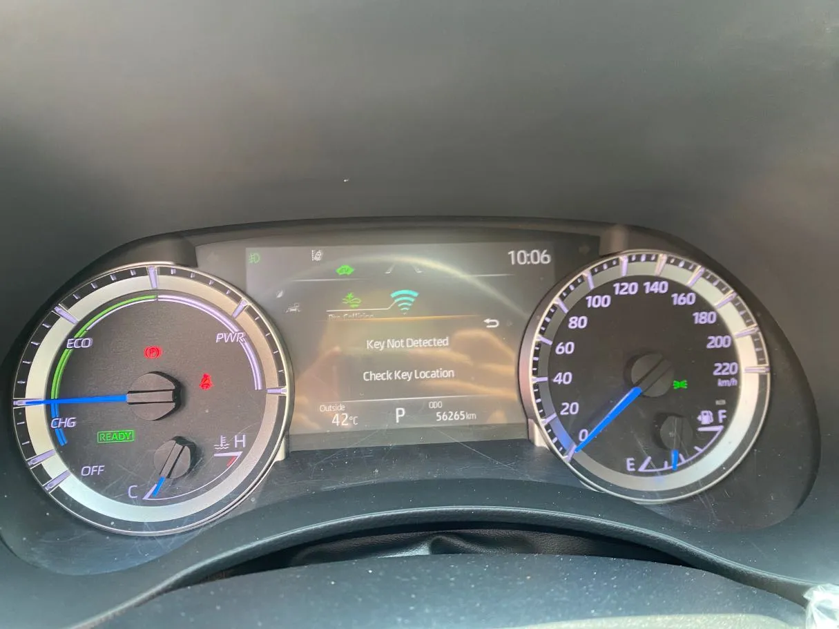 Car image 18