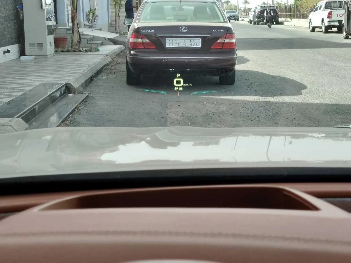 Car image 27