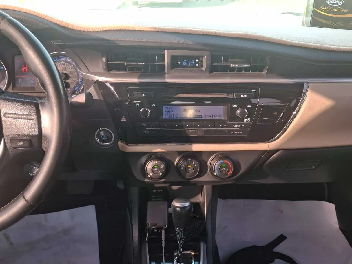 Car image 16
