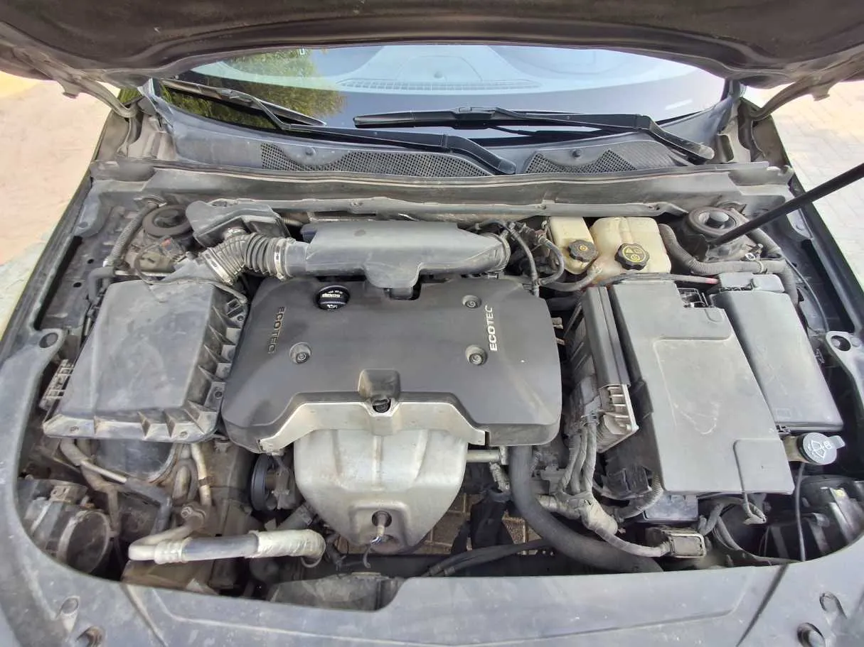 Car image 18